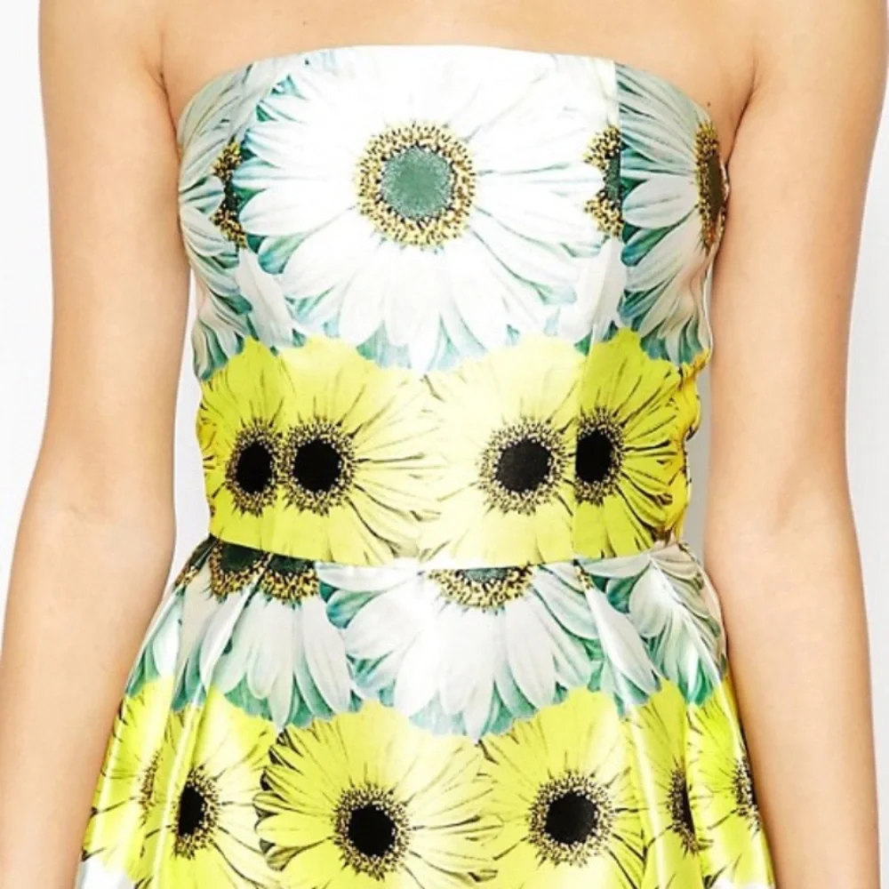 Chi Chi London Structured Bandeau Sunflower Dress - Picture 3 of 12